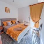 Soba 1 I Soba 2 -ekstra Kuhinja S Dnevnom Apartman Liznjan